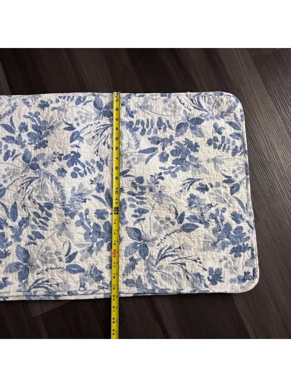 Papyrus Blue & White Floral Spray Botanical King Size Pillowcases Set Quilted x2
